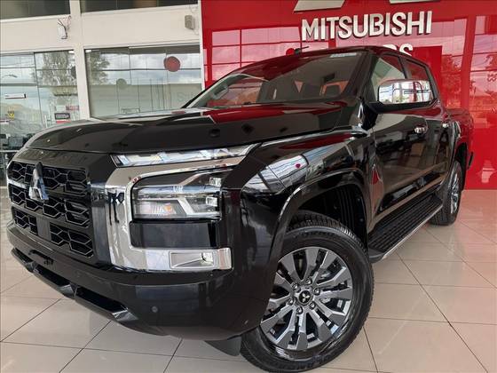 MITSUBISHI TRITON 2.4 BITURBO DIESEL CD HPE-S 4X4 AUTOMÁTICO